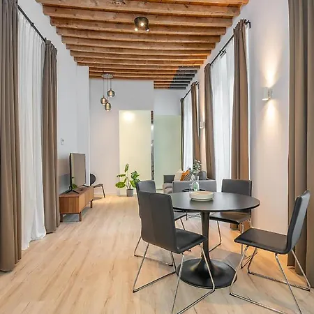 Apartamento Feelathome Conde *