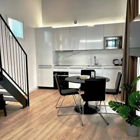 Апартаменты Feelathome Conde Малага