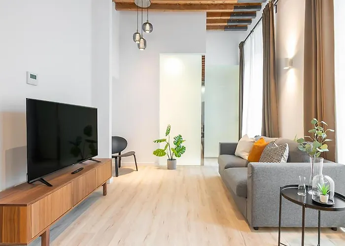 Апартаменты Feelathome Conde