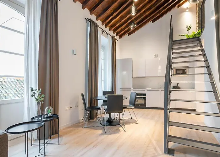 Апартаменты Feelathome Conde