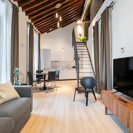 Apartment Feelathome Conde Malaga