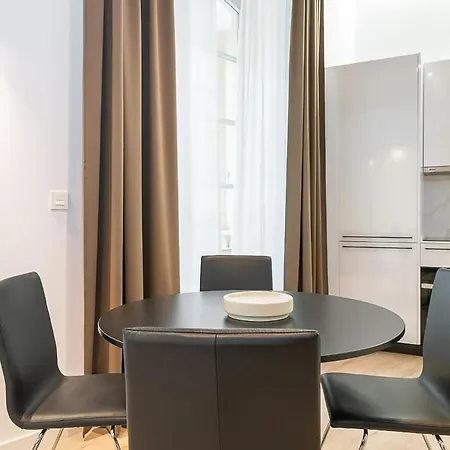 Feelathome Conde Apartment